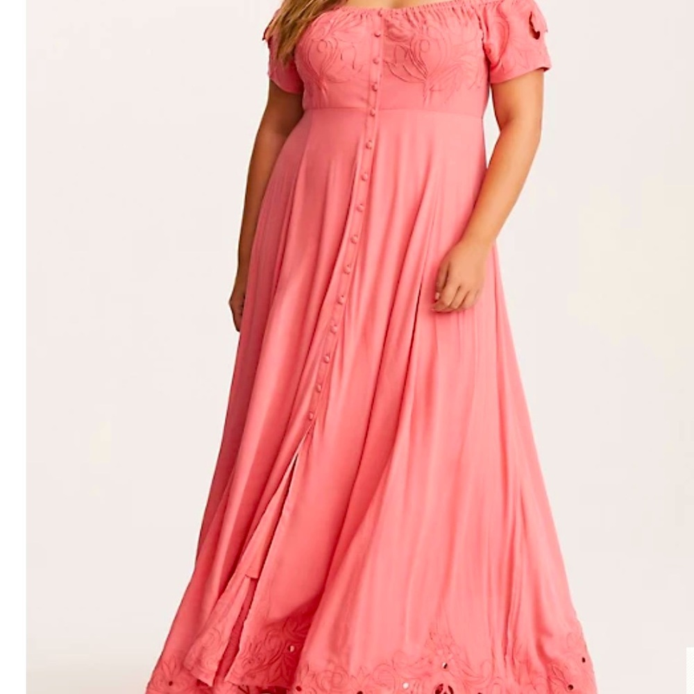 TORRID CORAL EMBROIDERED OFF SHOULDER MAXI DRESS Women’s Size 1 Button Casual.
